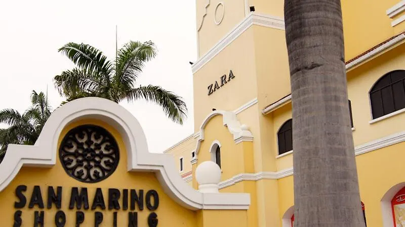 Suite Ejecutiva Junto Al San Marino Shoping Гуаякиль Апартаменты